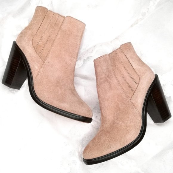 Joie Shoes - NWOB Joie Cloee Taupe High Heel Ankle Suede Boots